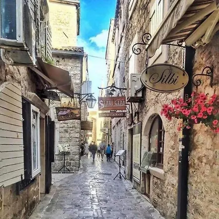 דירה Old Town 6 *