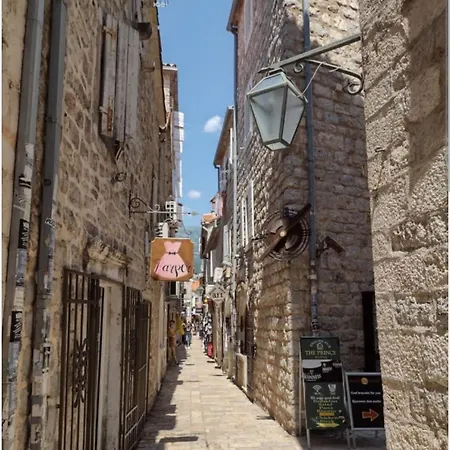 Old Town 6
